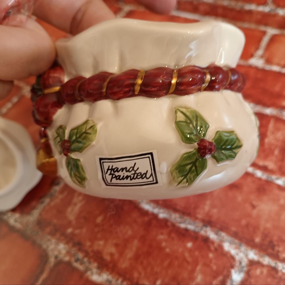 𝑭𝒊𝒕𝒛 & 𝑭𝒍𝒐𝒚𝒅 𝟖𝟎'𝒔 𝑫𝒆𝒄𝒌 𝑻𝒉𝒆 𝑯𝒂𝒍𝒍𝒔 𝑪𝒆𝒓𝒂𝒎𝒊𝒄 𝑩𝒐𝒙 - Picture 6 of 16